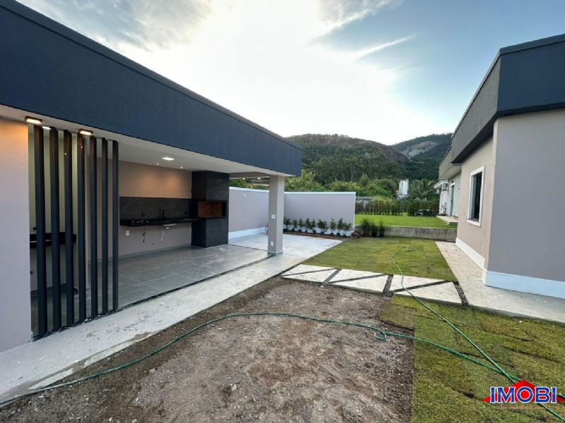 Imóvel em Maric,So Jos